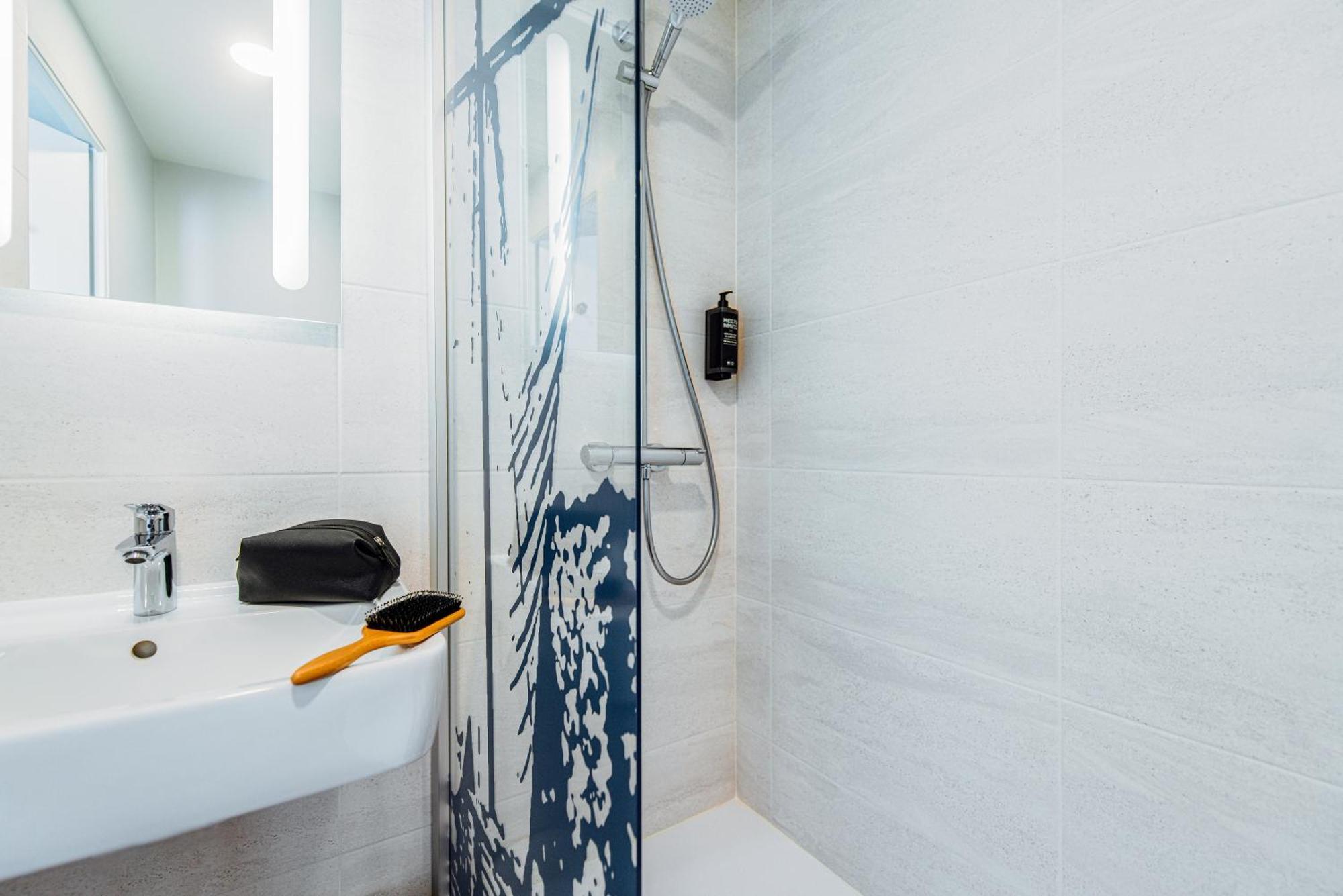 ホテル Ibis Styles Ancenis Centre エクステリア 写真