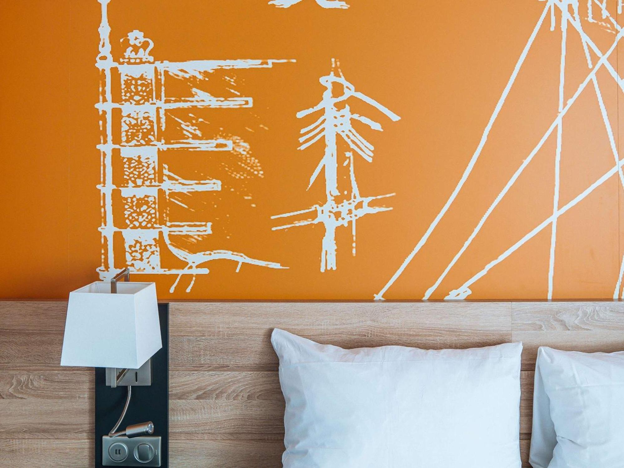 ホテル Ibis Styles Ancenis Centre エクステリア 写真
