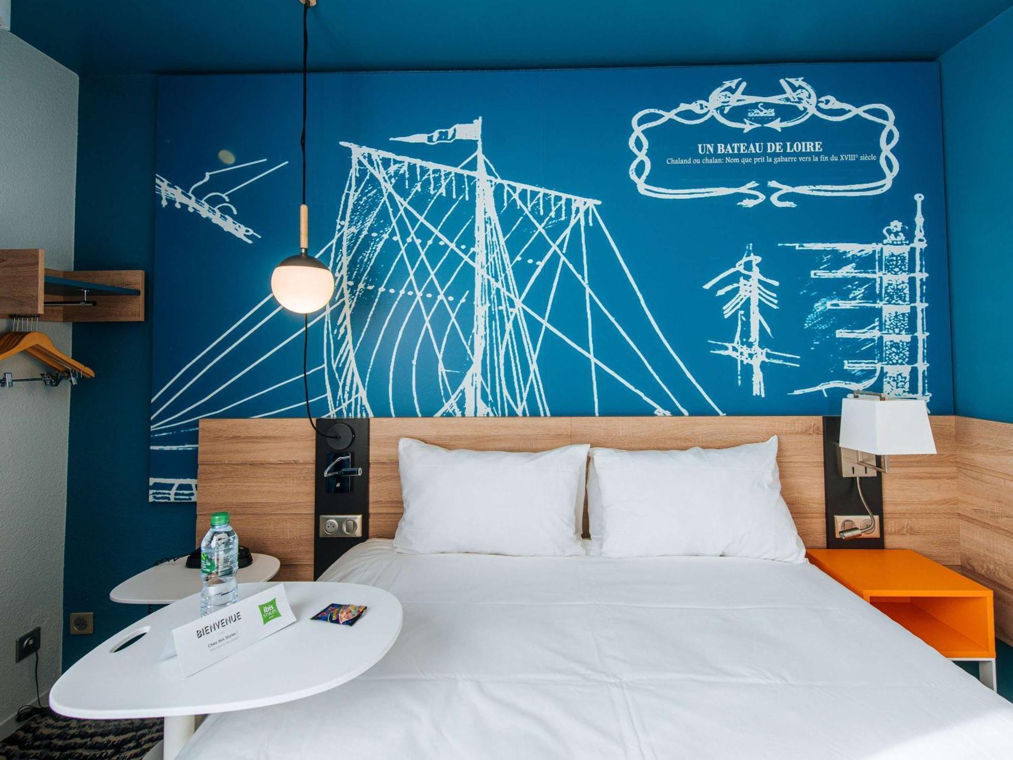 ホテル Ibis Styles Ancenis Centre エクステリア 写真