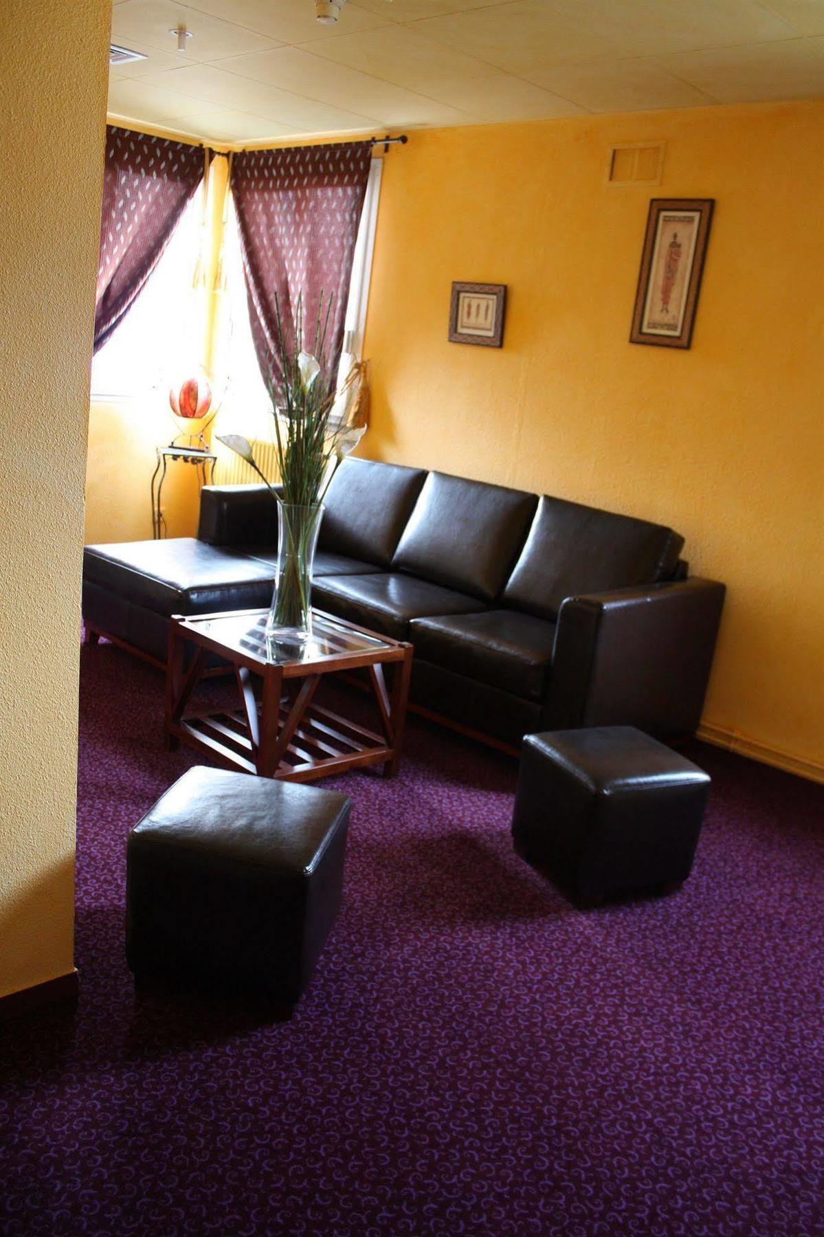 ホテル Ibis Styles Ancenis Centre エクステリア 写真